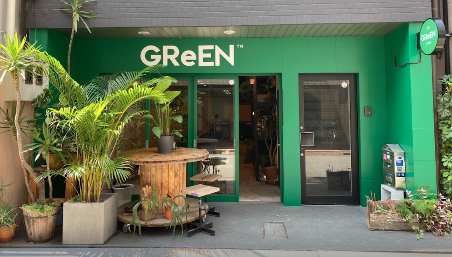 GReEN