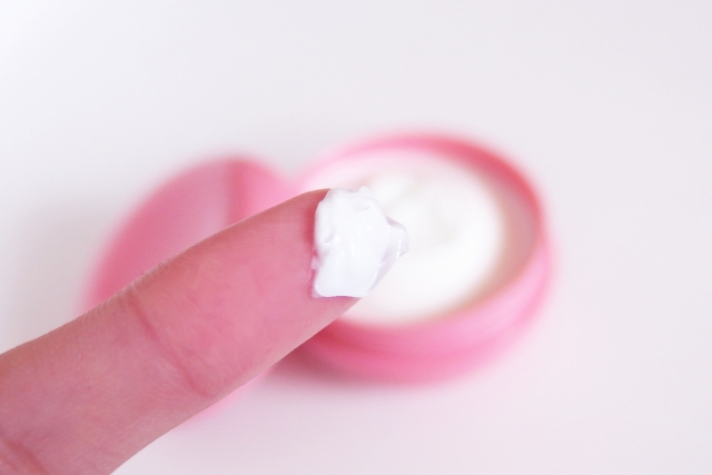 ワックスを触る