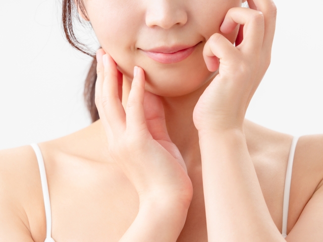 女性　フェイス